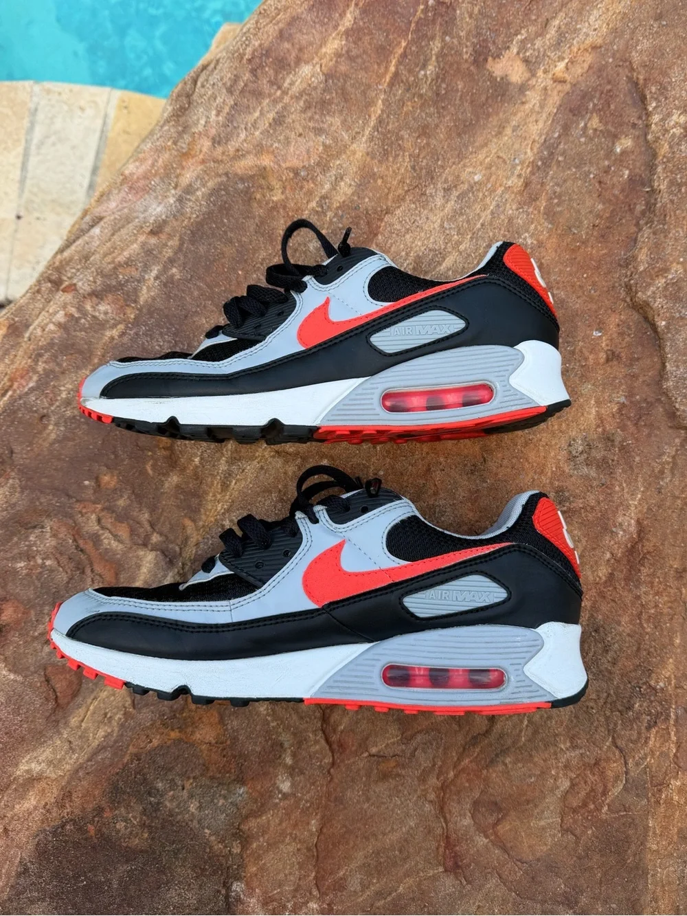Nike Air Max 90 ‘Radiant Red’ Sneaker Size9